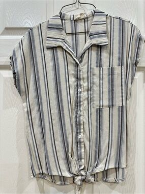 Striped Button-Front Tie-Hem Shirt